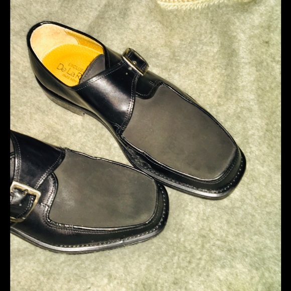 Exclusively De La Rentis  buckled genuine leather - Picture 1 of 8